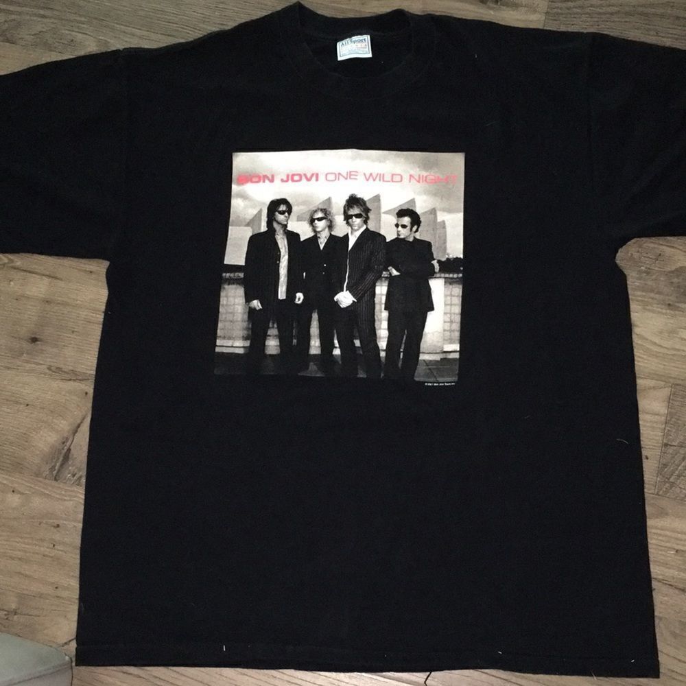 Bon Jovi One Wild Night World Concert Tour T shirt